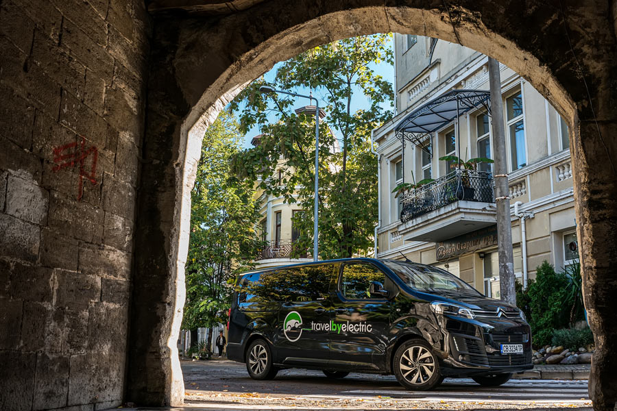 Shuttle services with an electric car in Bulgaria